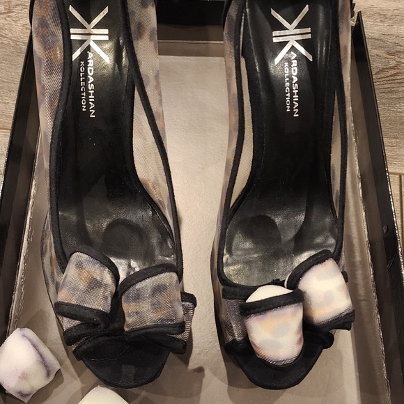 Kardashian Kollection Leopard Heels - Picture 8 of 8